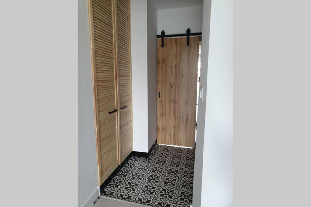 Apartament W Kamienicy Przy Plantach Калиш Экстерьер фото